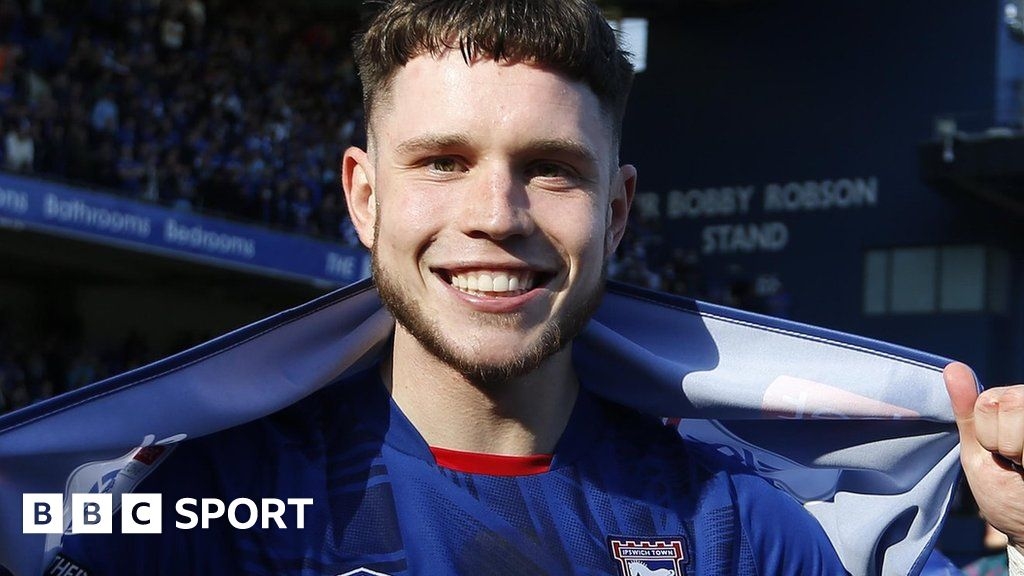 26歲伊鎮中鋒赫斯特將代表蘇格蘭出戰，曾入選英格蘭各級青年隊