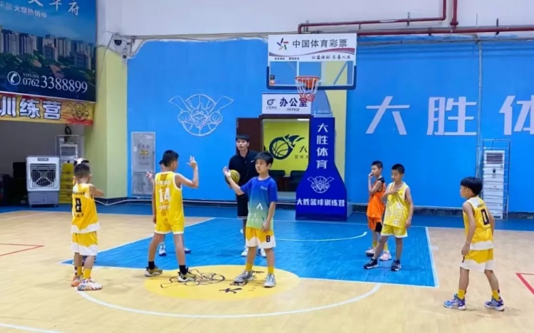 廣東河源體彩少兒籃球培訓班：結營(yíng)不散場(chǎng)，夢(mèng)想正啟航