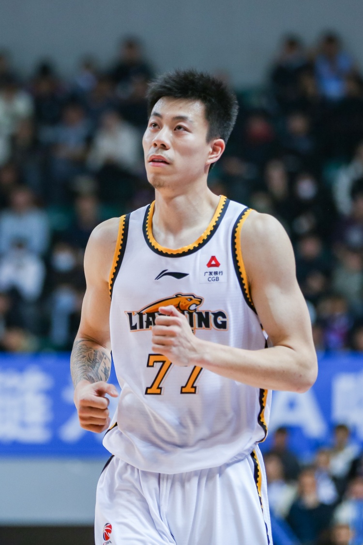 媒體人：張鎮麟、韓德君將因傷缺席今晚對陣北控的比賽